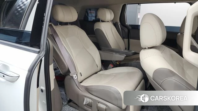 Kia The New Carnival 4th Generation 2024 Белый из Кореи, фото 2
