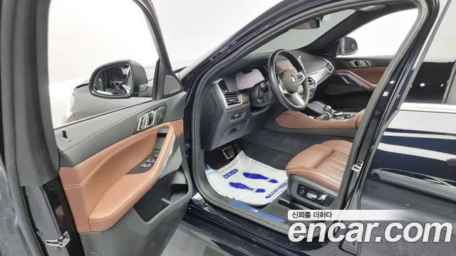 BMW X6 (G06) 2022 Черный из Кореи, фото 2