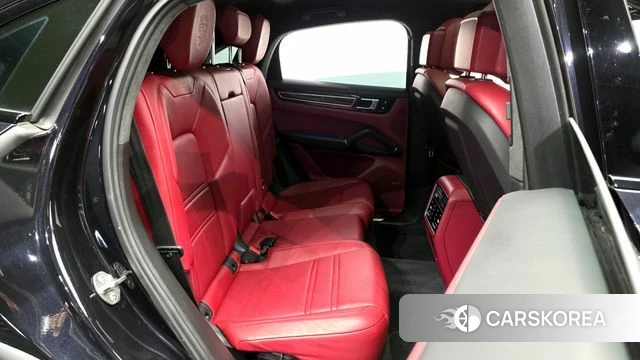 Porsche Cayenne (PO536) 2020 Черный из Кореи, фото 2