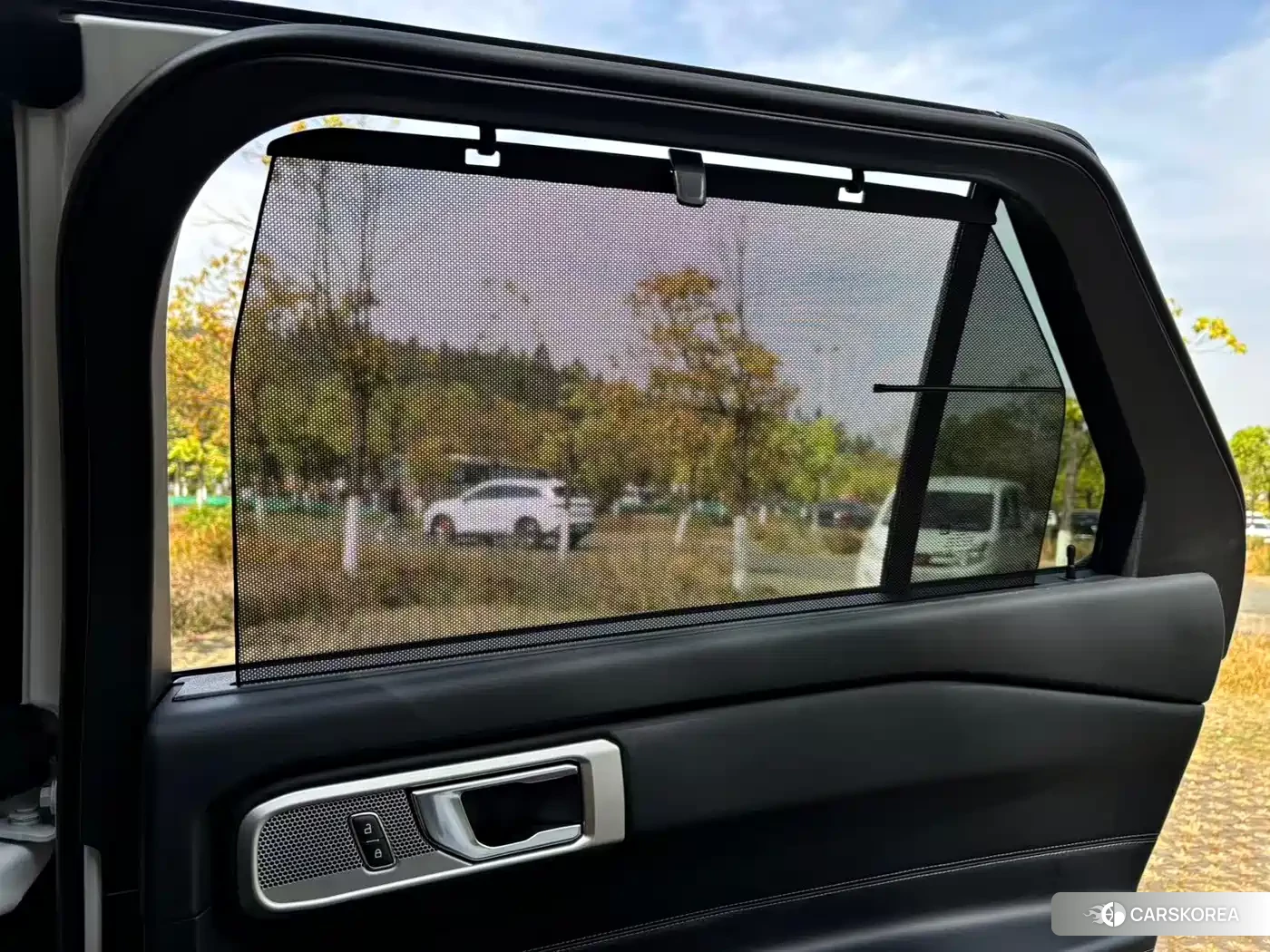 Ford Explorer 2022 Белый из Китая, фото 2