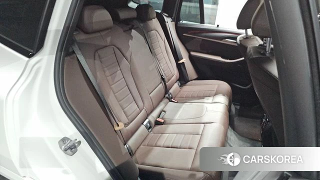 BMW X3 (G01) 2024 Белый из Кореи, фото 2