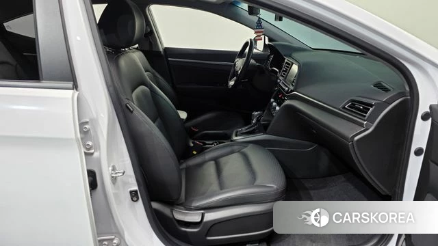 Hyundai The New Avante AD 2019 Белый из Кореи, фото 2