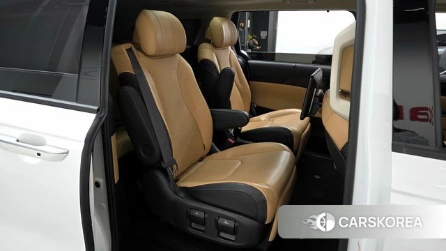 Kia Carnival 4th generation 2021 Белый из Кореи, фото 2