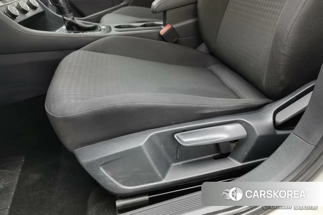 Volkswagen Bora 2020 Коричневый из Китая, фото 2