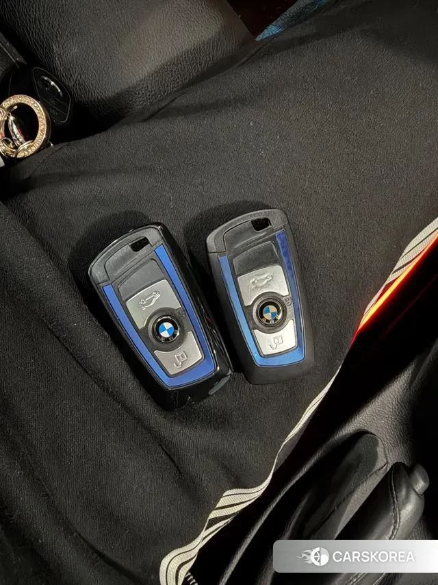 BMW 3 Series (F30) 2018 Серый из Кореи, фото 2