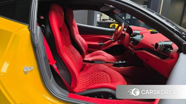 Ferrari F8 Tributo 2022 Желтый из Кореи, фото 2
