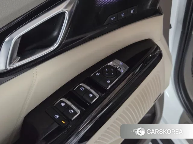 Kia Carnival 4th generation 2021 Белый из Кореи, фото 2