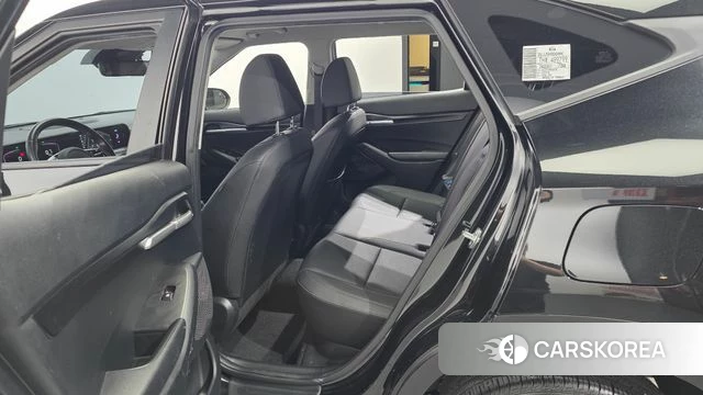 Kia The New Seltos 2023 Черный из Кореи, фото 2