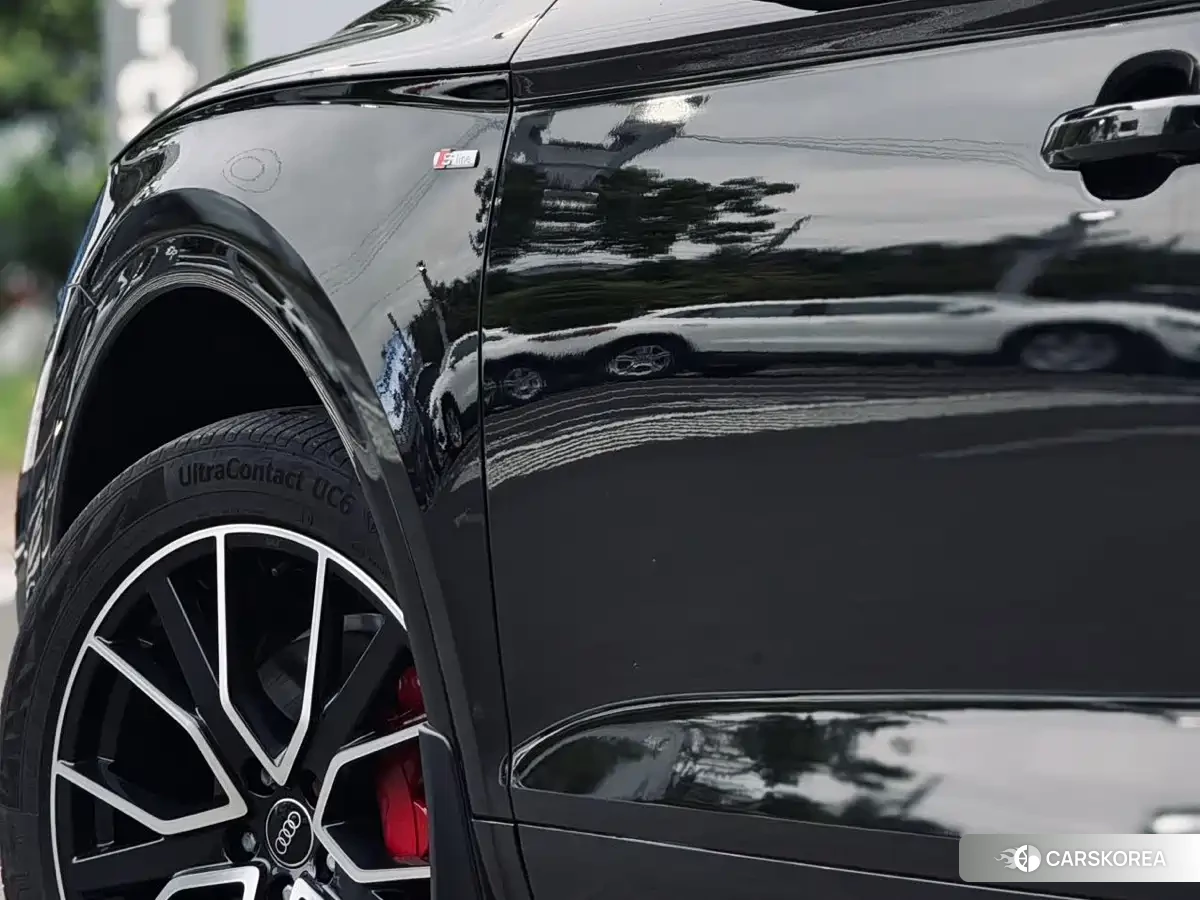 Audi Q5L 2025 Черный из Китая, фото 3