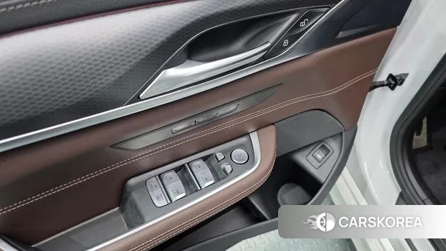 BMW 6 Series GT (G32) 2023 Белый из Кореи, фото 2