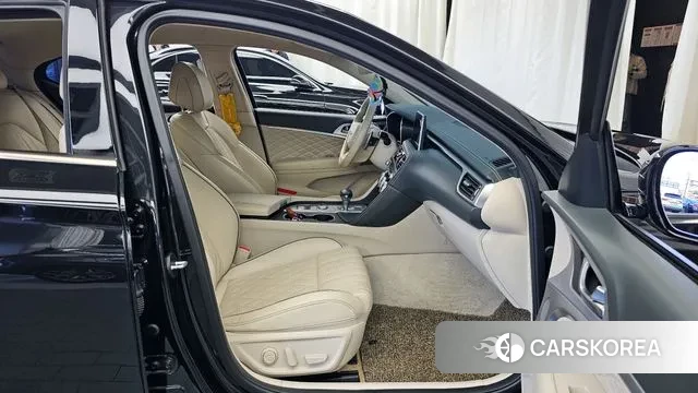 Genesis G70 2019 Черный из Кореи, фото 2