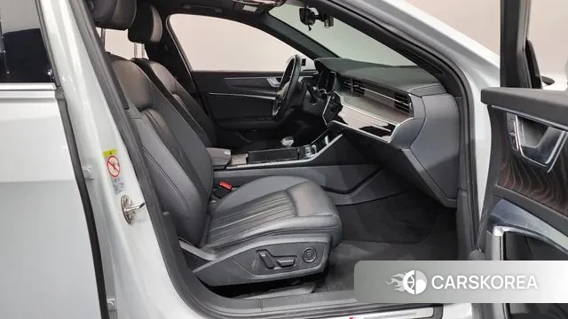 Audi A6 (C8) 2020 Белый из Кореи, фото 2