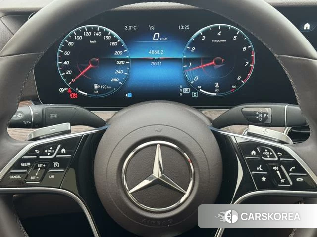 Mercedes-Benz E-class 2022 Черный из Китая, фото 2