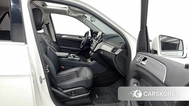 Mercedes-Benz GLE - Class W166 2018 Белый из Кореи, фото 2