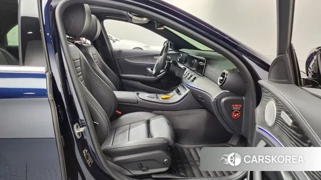 Mercedes-Benz E-Class W213 2020 Синий из Кореи, фото 2