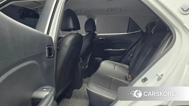 Hyundai Venue 2021 Белый из Кореи, фото 2