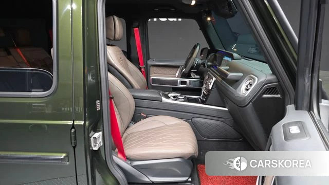 Mercedes-Benz G-Class W463b 2023 Темно-зеленый из Кореи, фото 2