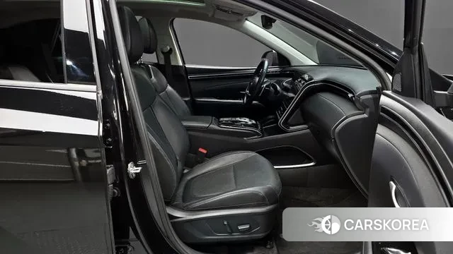 Hyundai Tucson (NX4) 2020 Черный из Кореи, фото 2