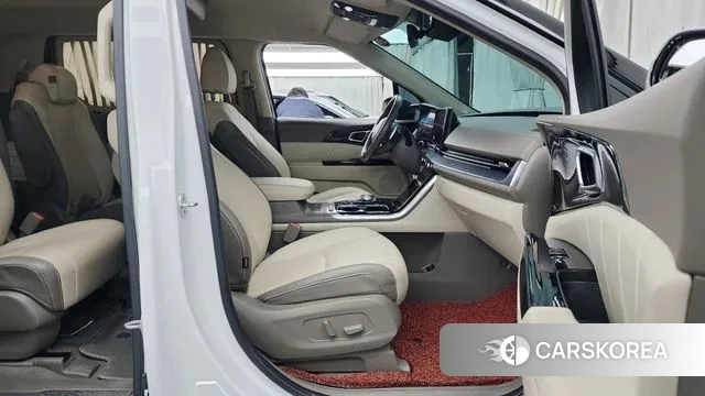 Kia Carnival 4th generation 2022 Белый из Кореи, фото 2