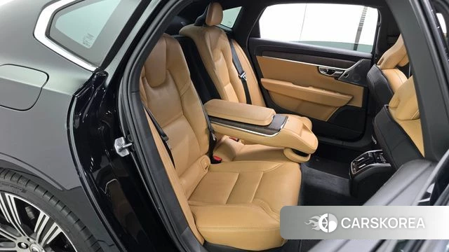 Volvo S90 2021 Черный из Кореи, фото 2