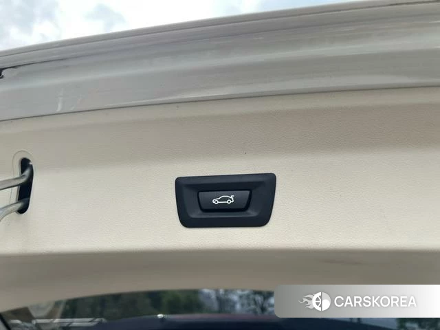 BMW iX3 2023 Белый из Китая, фото 2