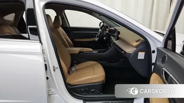 Hyundai Sonata D Edge Hybrid (DN8) 2024 Белый из Кореи, фото 2