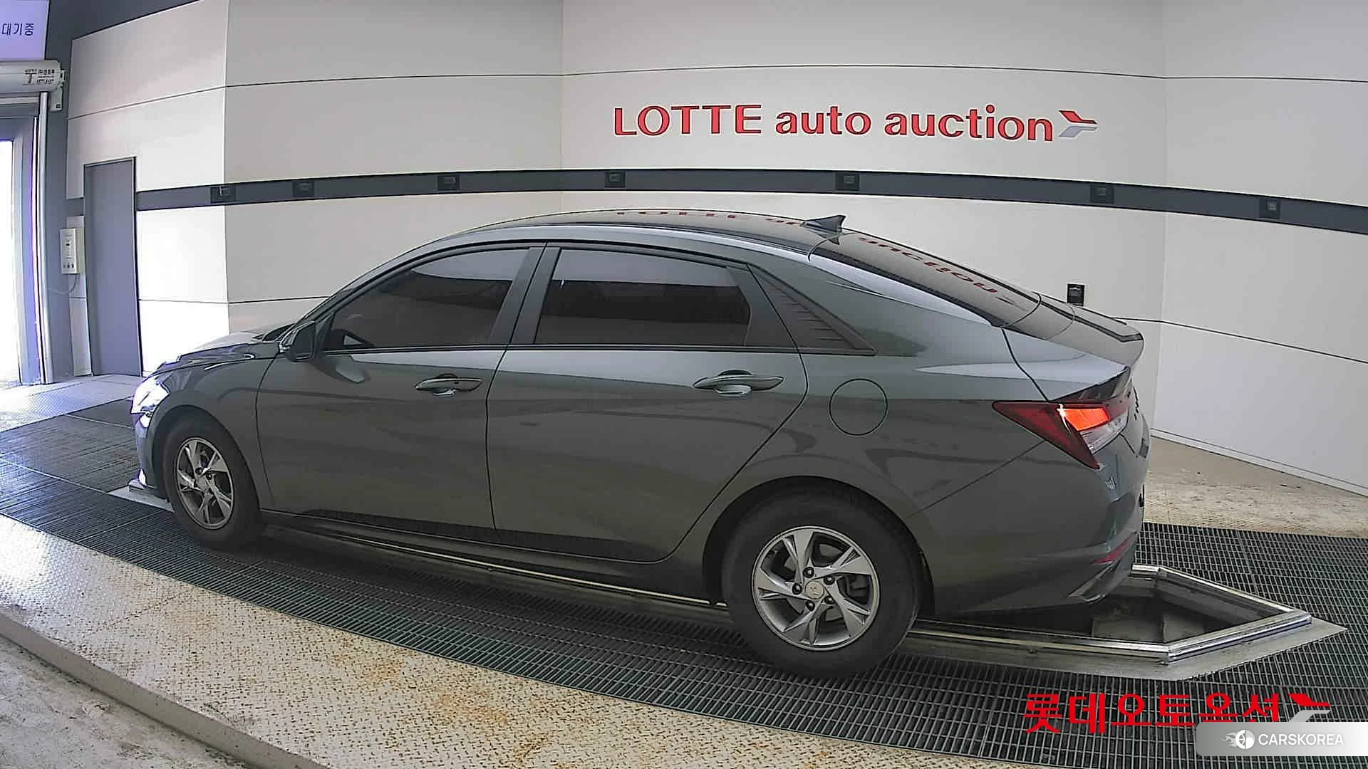 Hyundai Avante 2021 Amazon Gray из Кореи, фото 2