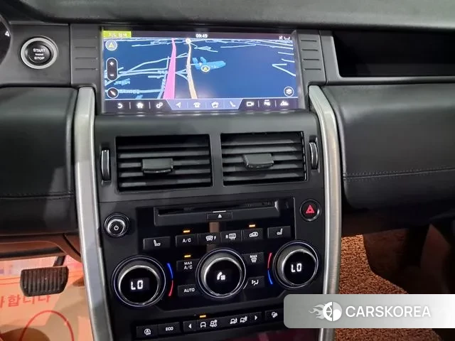 Land Rover Discovery Sports 2019 Черный из Кореи, фото 2