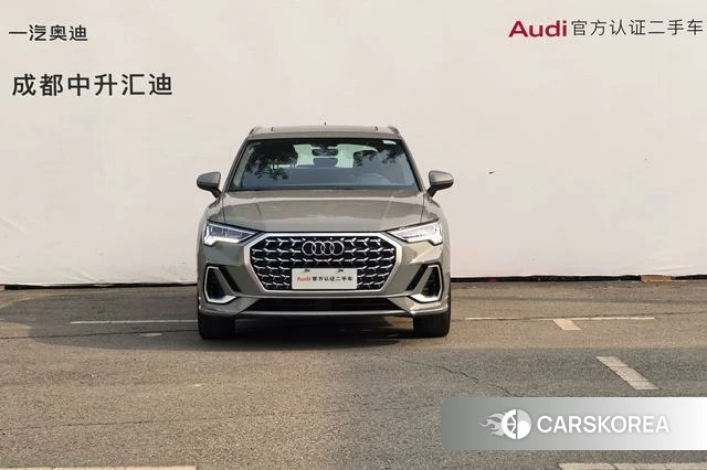 Audi Q3 2024 Темно-серый из Китая, фото 2