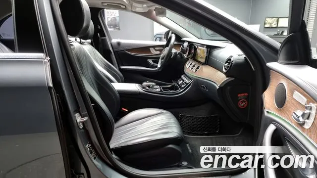 Mercedes-Benz E-Class W213 id 2551423 из Кореи 2