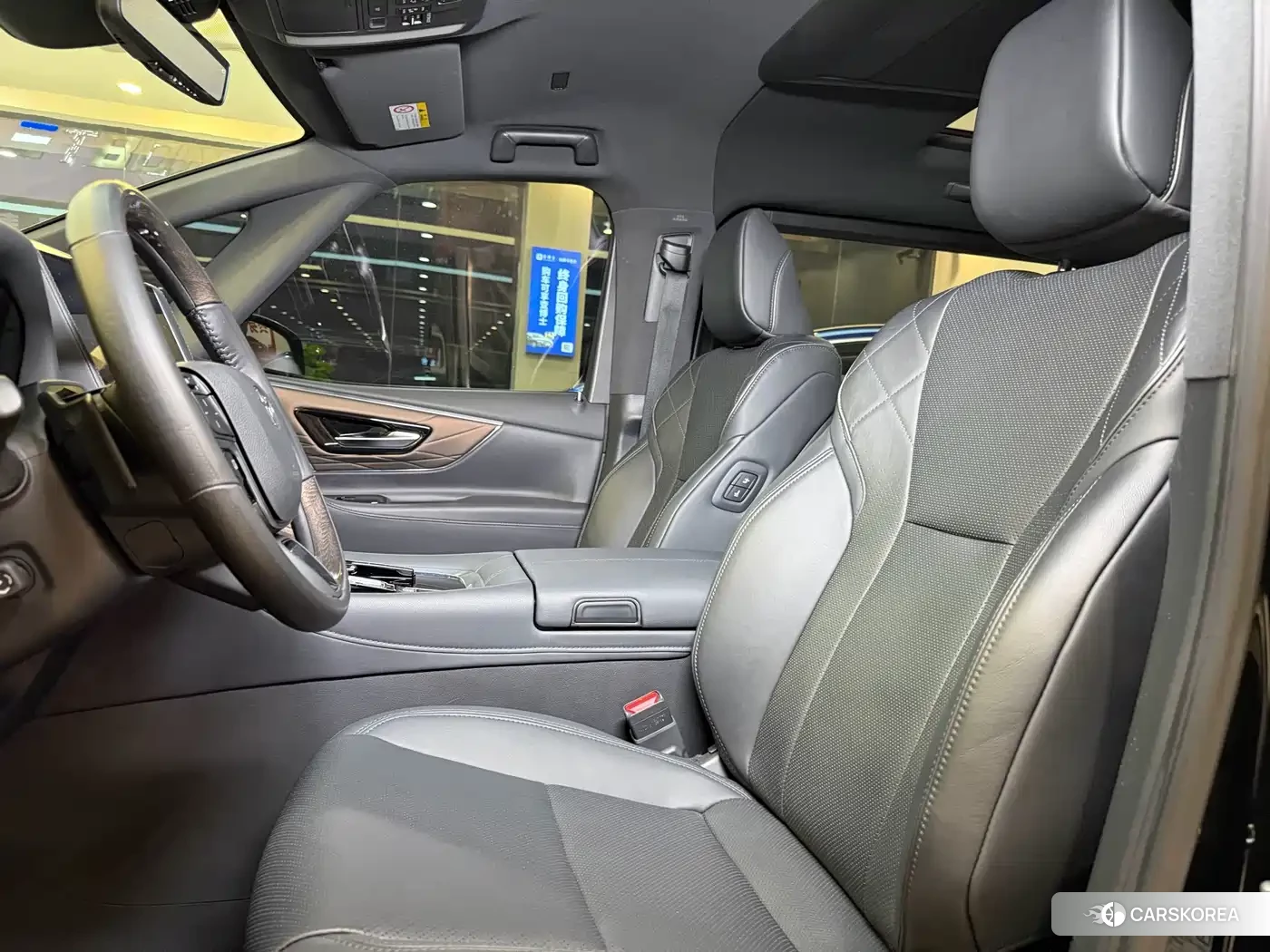 Toyota Elfa 2025 Черный из Китая, фото 2