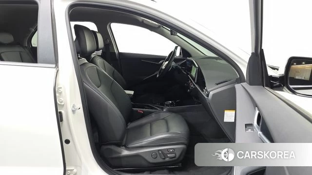 Kia Di All New Niro EV 2024 Белый из Кореи, фото 2