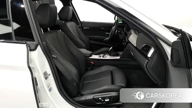 BMW 3 Series GT (F34) 2020 Белый из Кореи, фото 2