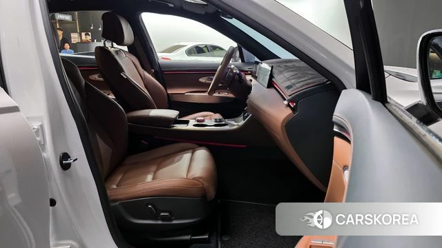 Genesis GV70 2024 Белый из Кореи, фото 2