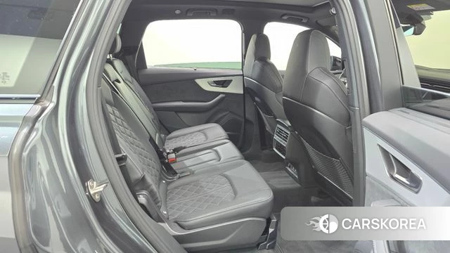 Audi Q7 (4M) 2025 Серый из Кореи, фото 2