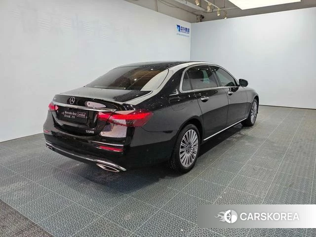 Mercedes-Benz E-class id 3888655 из Китая 2