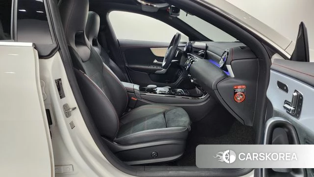 Mercedes-Benz CLA-Class C118 2023 Белый из Кореи, фото 2