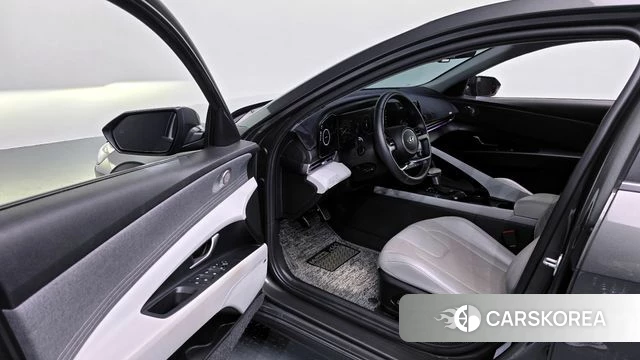 Hyundai Avante Hybrid (CN7) 2020 Серый из Кореи, фото 2