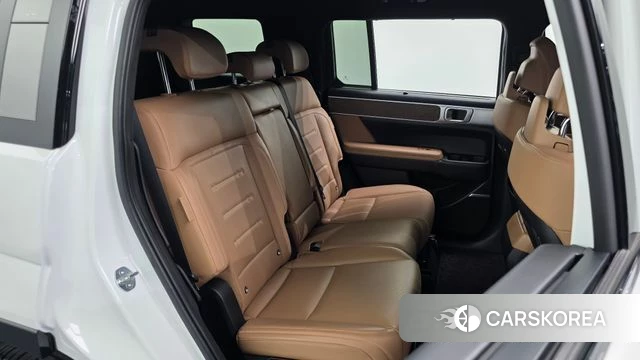 Hyundai Santa Fe (MX5) 2023 Белый из Кореи, фото 2