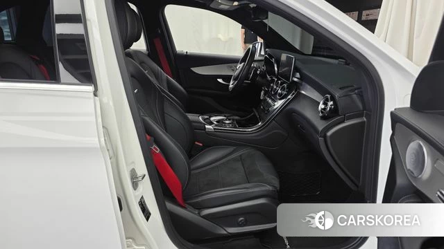 Mercedes-Benz GLC-Class X253 2019 Белый из Кореи, фото 2