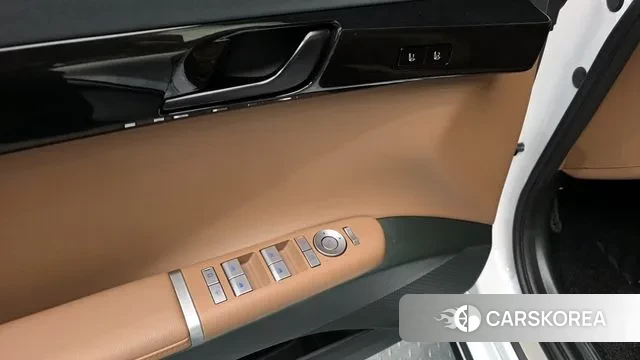 Hyundai Grandeur (GN7) 2023 Белый из Кореи, фото 2