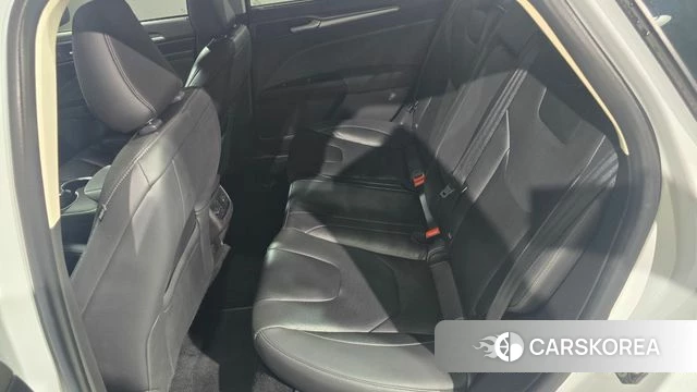 Ford Mondeo 4th Generation 2020 Белый из Кореи, фото 2