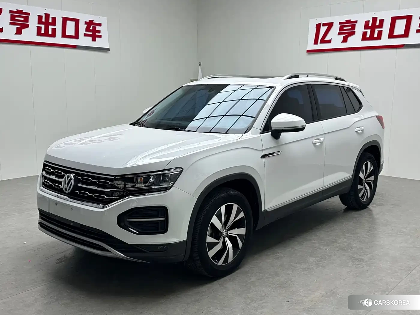 Volkswagen Tayron 2021 Белый из Китая, фото 2