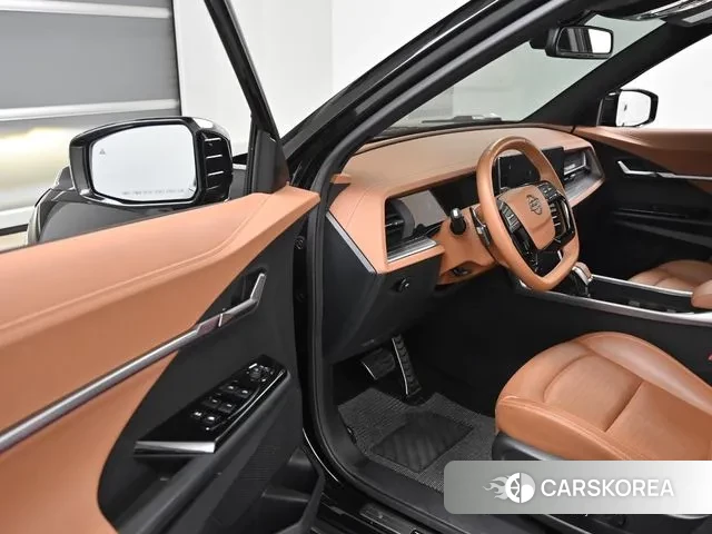 Ssangyong Torres 2022 Черный из Кореи, фото 2