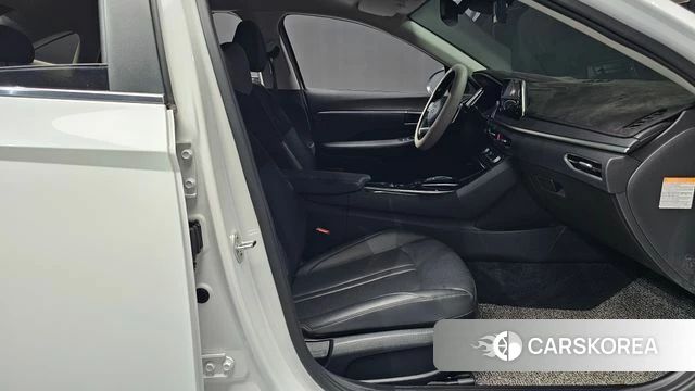 Hyundai Sonata Hybrid (DN8) 2021 Белый из Кореи, фото 2