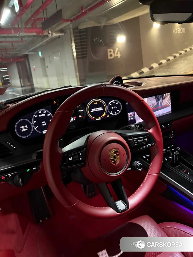 Porsche 911(992) 2021 Серебристо-серый из Кореи, фото 2