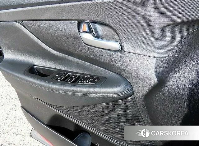 Hyundai The New Santa Fe 2021 Белый из Кореи, фото 2