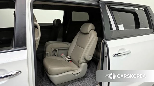 Kia The New Carnival 2020 Белый из Кореи, фото 2