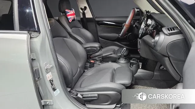 Mini Cooper 2022 Серый из Кореи, фото 2