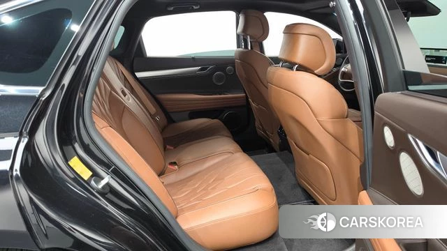 Genesis G80 (RG3) 2023 Черный из Кореи, фото 2